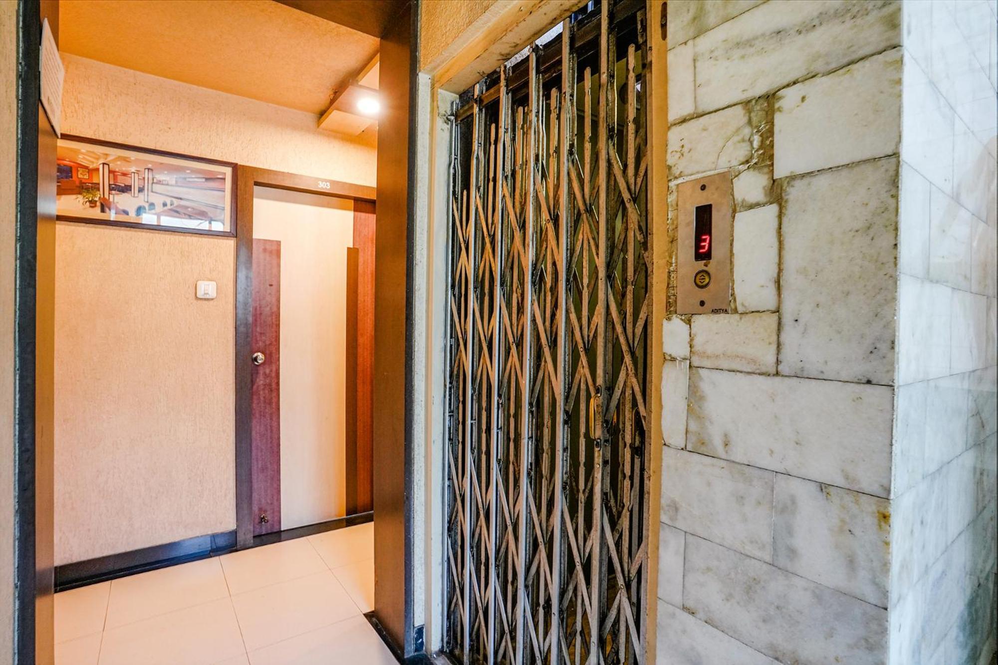 Fabhotel Samrat Nashik Ngoại thất bức ảnh